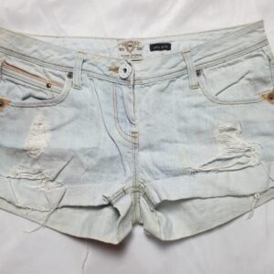 RIVER ISLAND UK8