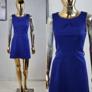 RIVER ISLAND UK8