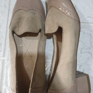 BEST SHOES EUR38