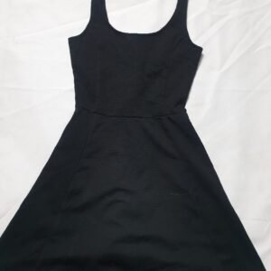 H & M UK8