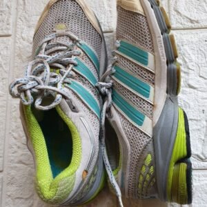 ADIDAS EUR 39