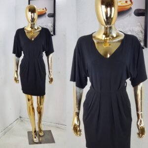 F & F UK10