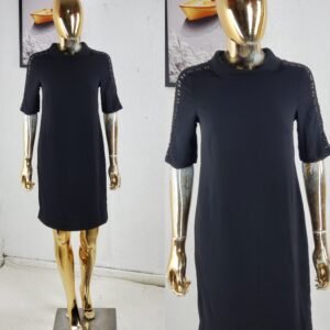 F & F UK8