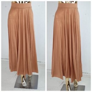 RIVER ISLAND UK8