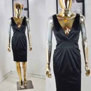 F & F UK8