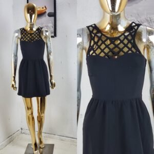 H & M UK8