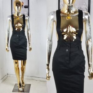 H & M UK8
