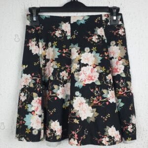 .BERSHKA UK8