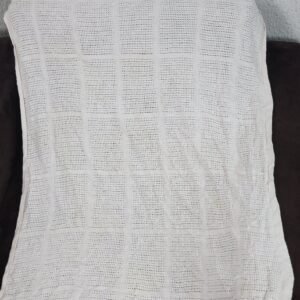WHITE SOFT WOOL BLANKET