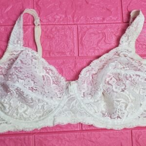 PRETTY SECRETS 44C