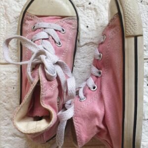 ALL STARS CONVERSE UK9,EUR 26