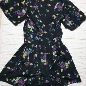 .NEWLOOK UK8