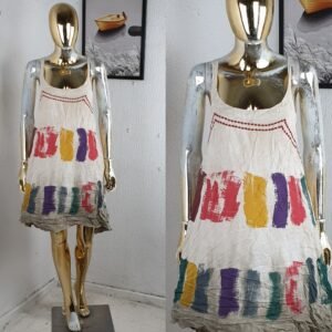 LIVING DOLL UK12